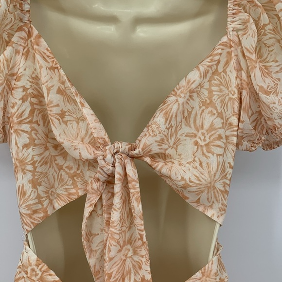 Hello Molly Cute Gaze mini dress floral chiffon tie back keyhole ruffle tiered 2 - Picture 4 of 6